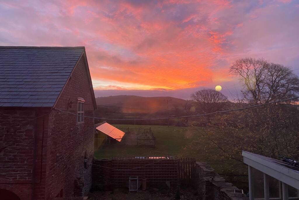 Upper Heath Farm - Stable Cottage Ludlow Крейвен-Армс Экстерьер фото