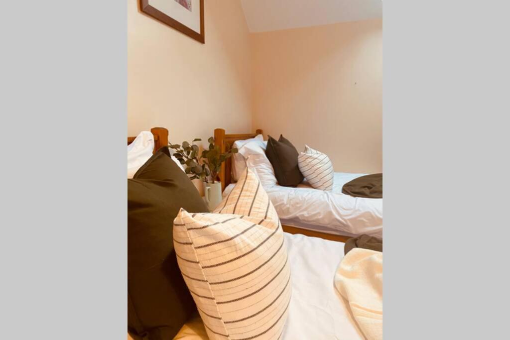 Upper Heath Farm - Stable Cottage Ludlow Крейвен-Армс Экстерьер фото