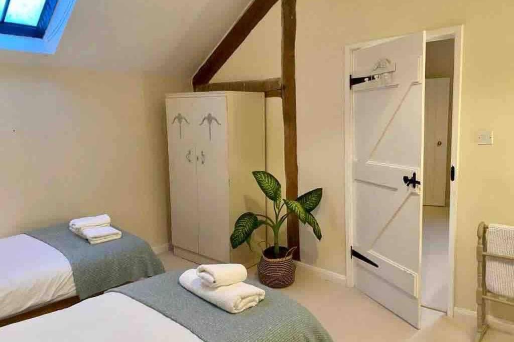 Upper Heath Farm - Stable Cottage Ludlow Крейвен-Армс Экстерьер фото